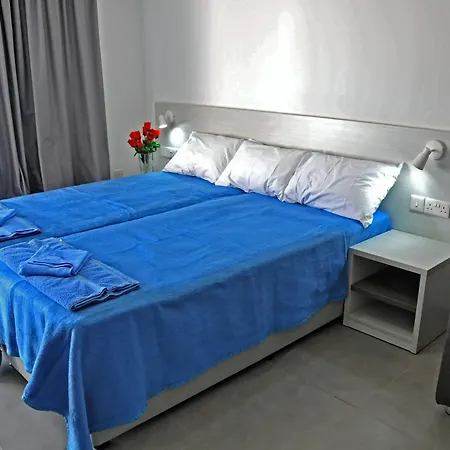 Kaos Aparthotel Ayia Napa