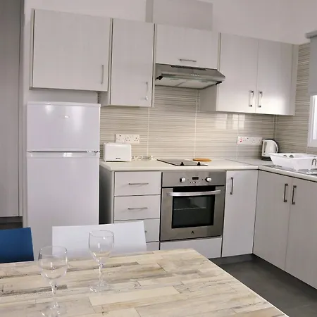Kaos Aparthotel Ayia Napa
