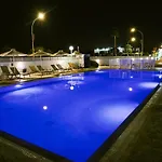 Kaos Aparthotel