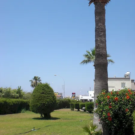 Kaos Apartmanhotel