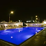 Aparthotel Kaos 3*
