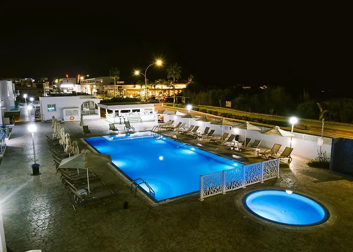 Kaos Lägenhetshotell Ayia Napa