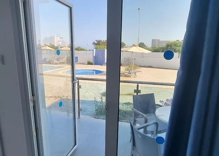Kaos Aparthotel Ayia Napa